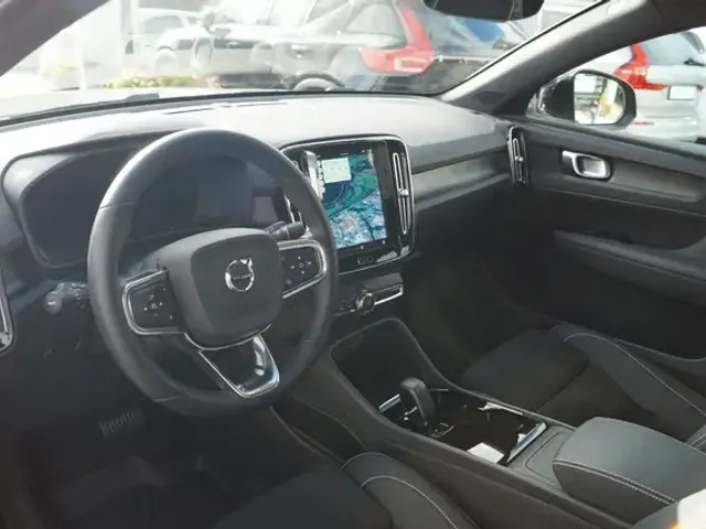 Volvo C40