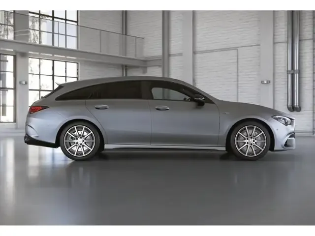 Mercedes-Benz CLA 45 AMG