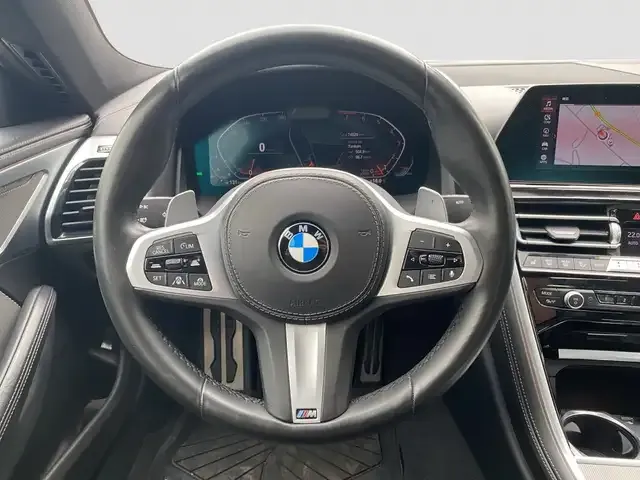 BMW 840