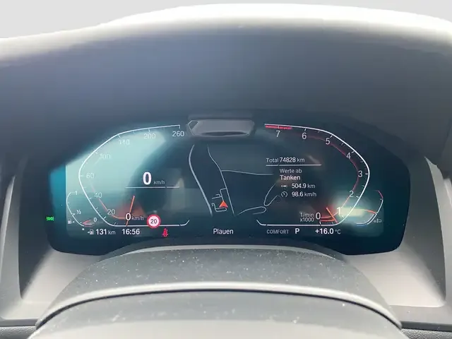 BMW 840