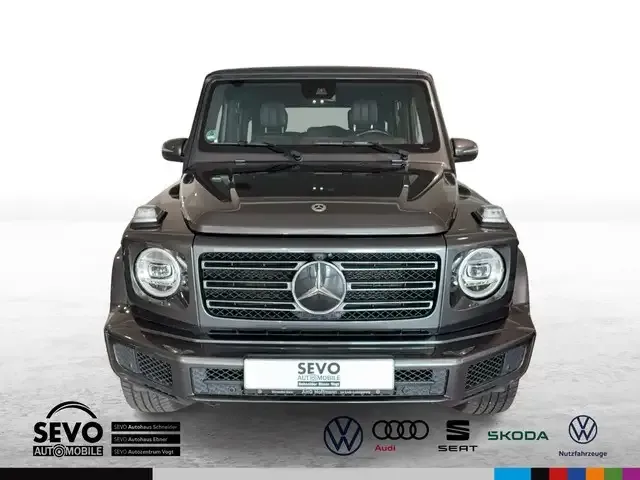 Mercedes-Benz G 400