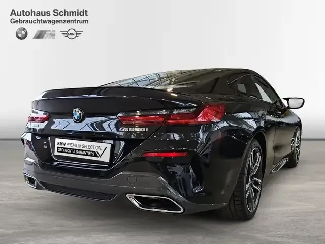 BMW M850