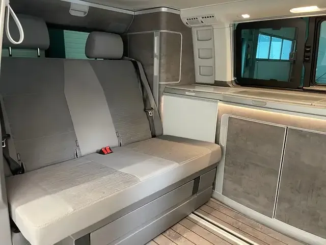 Volkswagen T6 California