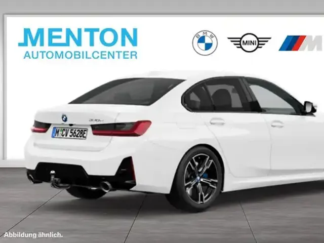 BMW 330