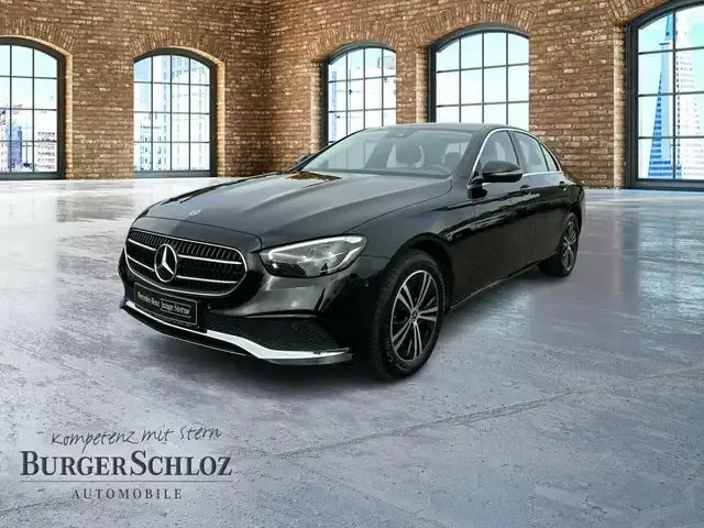 Mercedes-Benz E 220