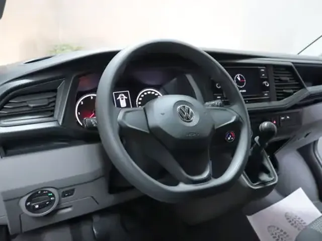 Volkswagen T6.1 Transporter