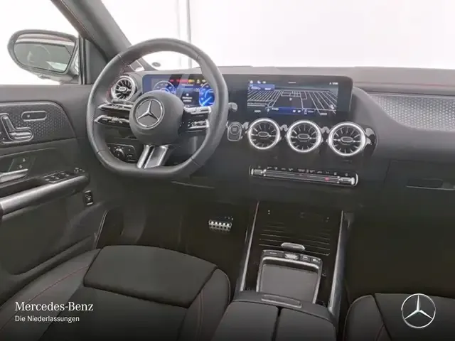 Mercedes-Benz EQA 300