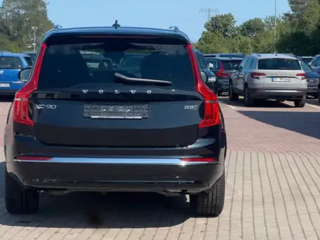 Volvo XC90