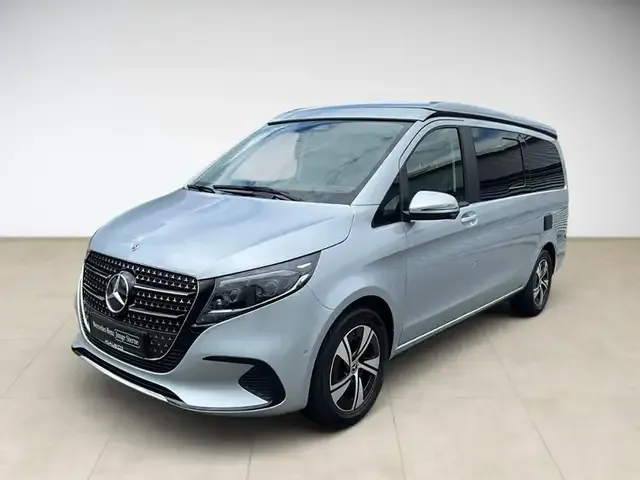 Mercedes-Benz V 220