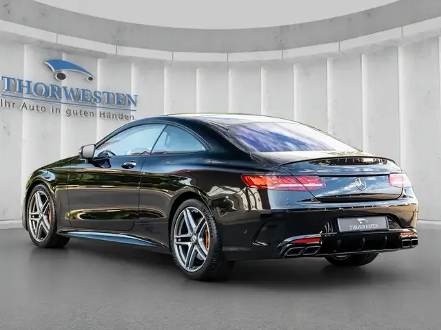 Mercedes-Benz S 63 AMG