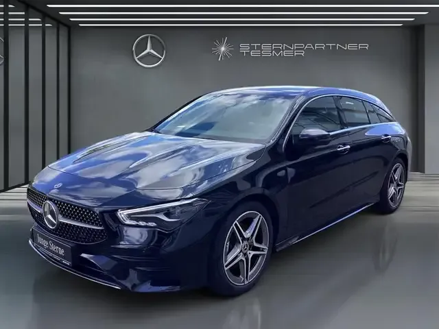 Mercedes-Benz CLA 180