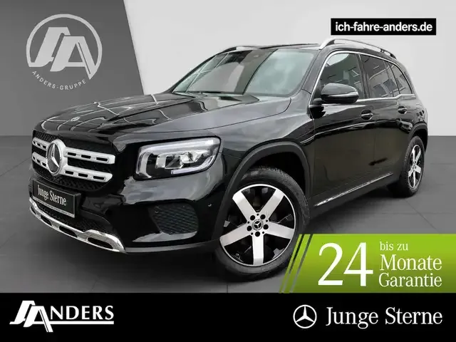 Mercedes-Benz GLB 220