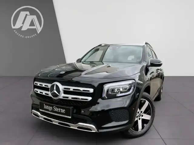 Mercedes-Benz GLB 220