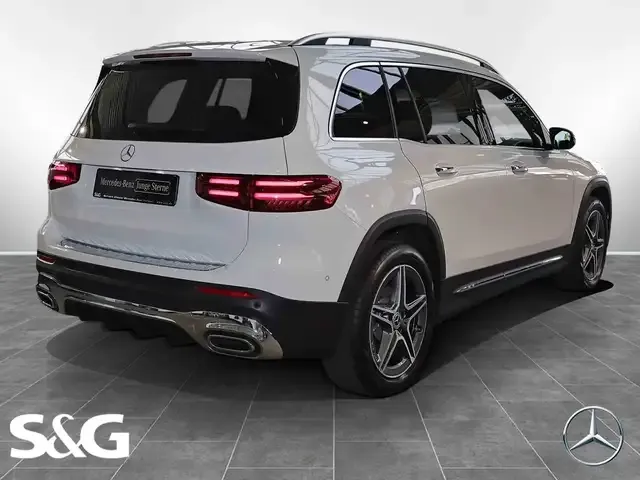 Mercedes-Benz GLB 200