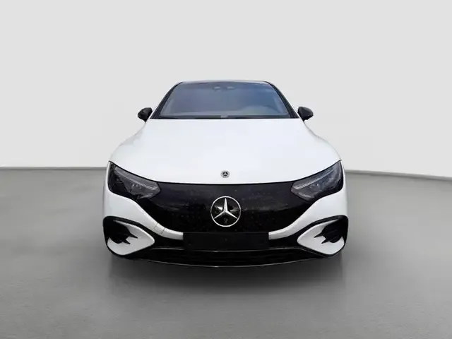 Mercedes-Benz EQE 500