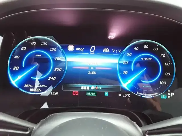 Mercedes-Benz EQE 500