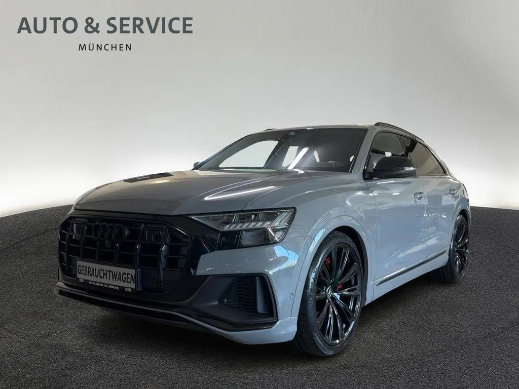 Audi SQ8