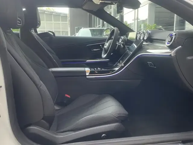 Mercedes-Benz CLE 200