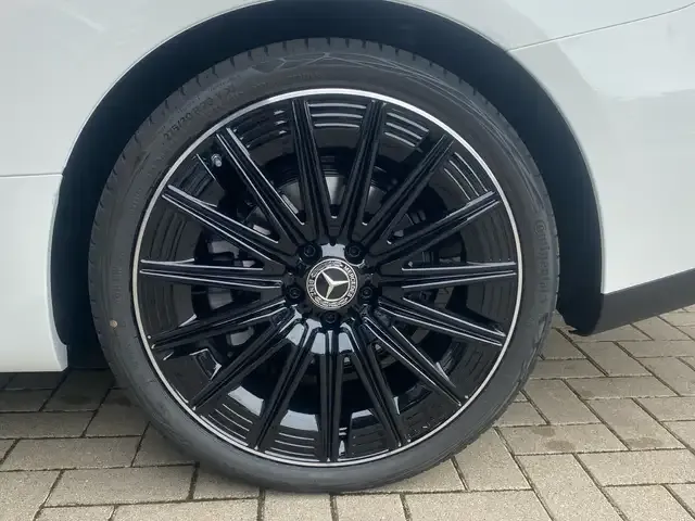 Mercedes-Benz CLE 200