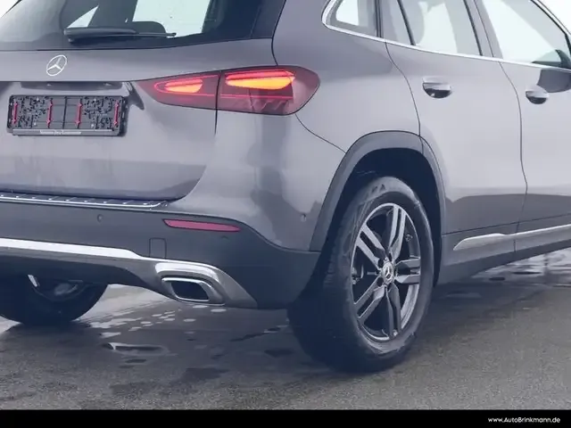 Mercedes-Benz GLA 180