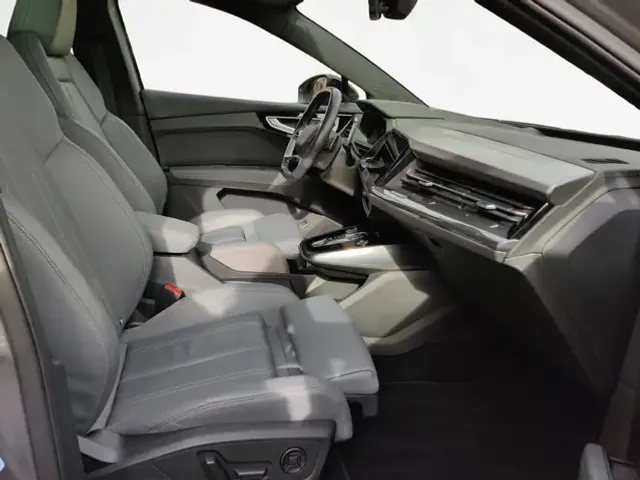 Audi 50
