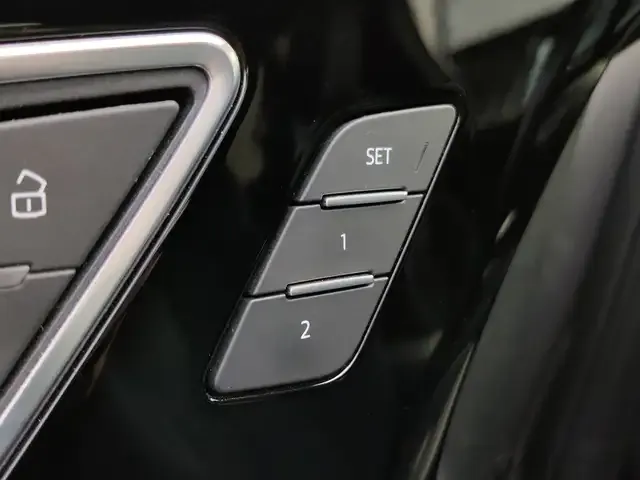 Audi 50