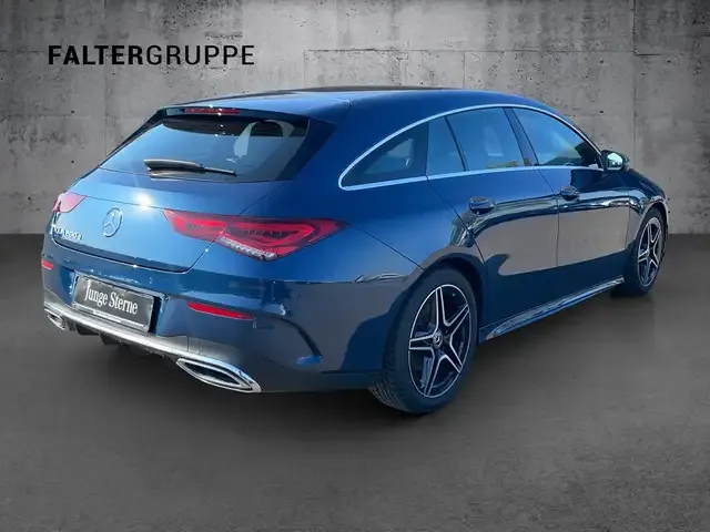 Mercedes-Benz CLA 200