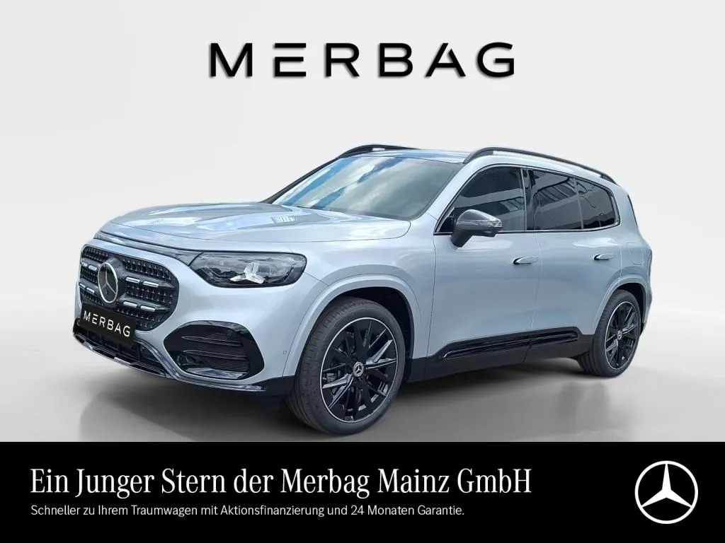 Mercedes-Benz GLB 220