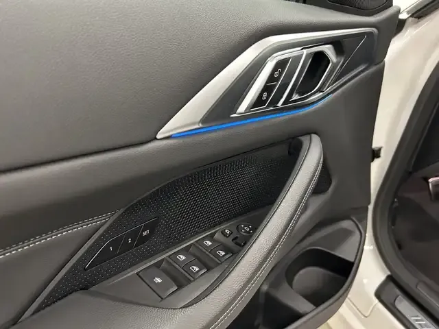 BMW 440