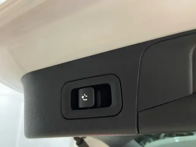 Mercedes-Benz GLB 250