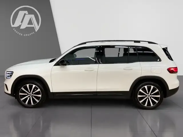 Mercedes-Benz GLB 250