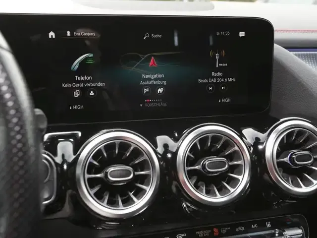 Mercedes-Benz EQA 250