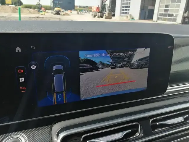 Mercedes-Benz EQV 300