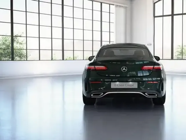 Mercedes-Benz E 300
