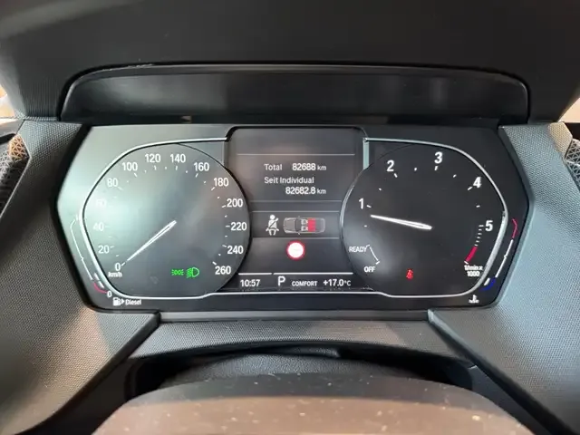 BMW 218