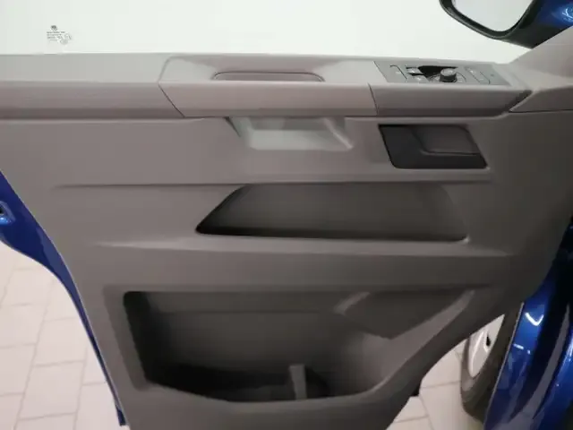 Volkswagen T6.1 Caravelle