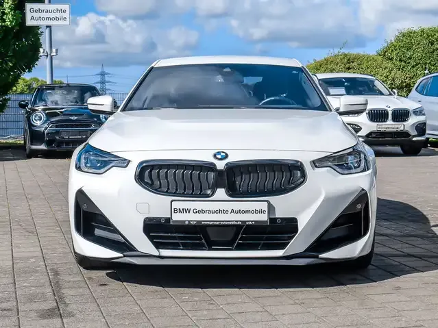 BMW 230