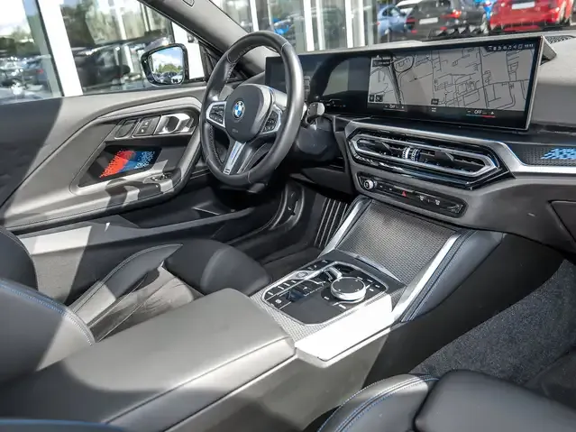 BMW 230