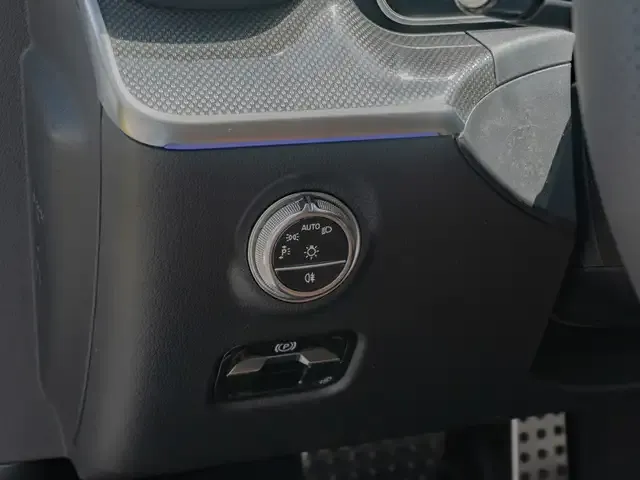 Mercedes-Benz CLE 220