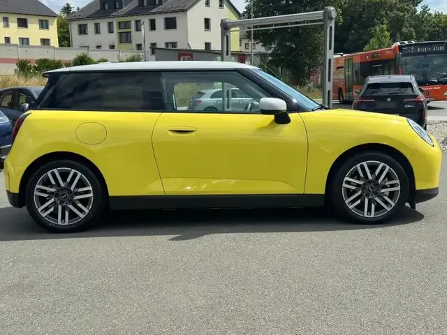 MINI Cooper SE