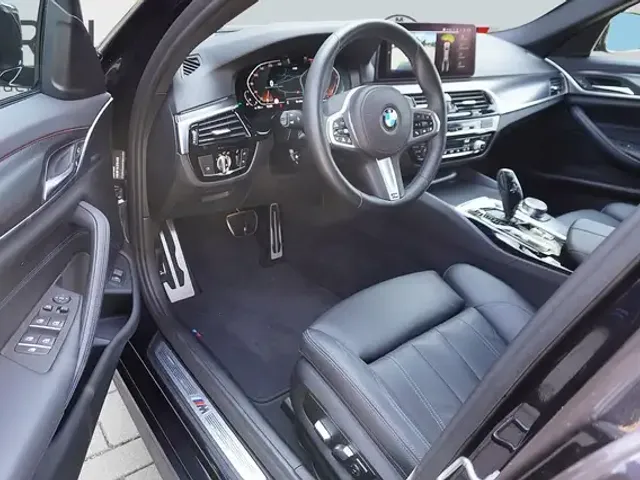 BMW 540