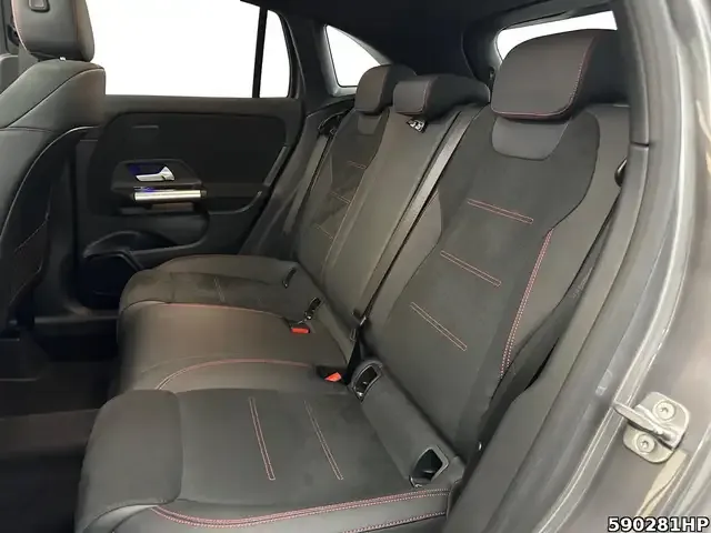 Mercedes-Benz GLA 180