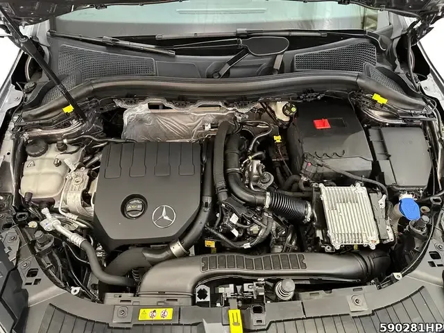Mercedes-Benz GLA 180