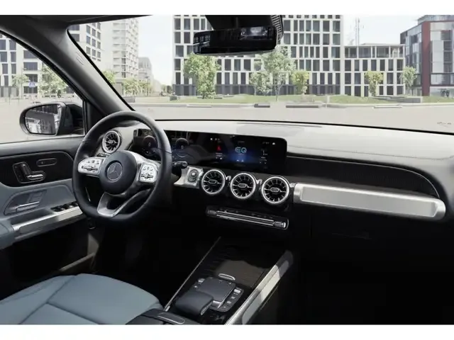 Mercedes-Benz EQB 350