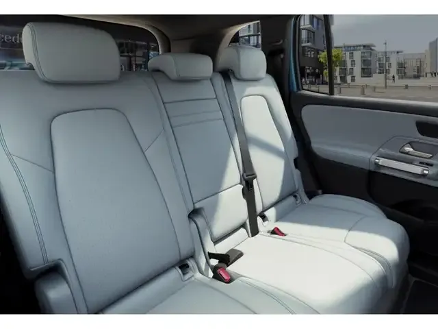 Mercedes-Benz EQB 350