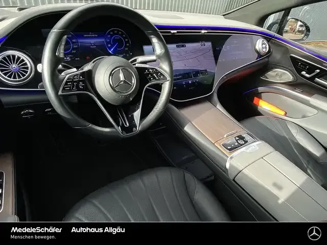 Mercedes-Benz EQS