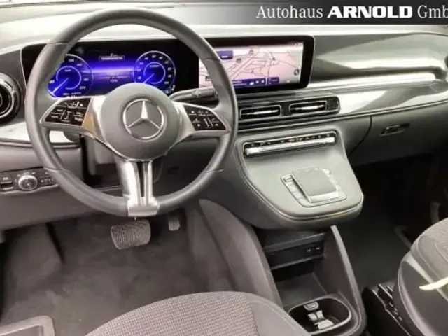 Mercedes-Benz EQV 300