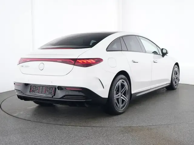 Mercedes-Benz EQE 350