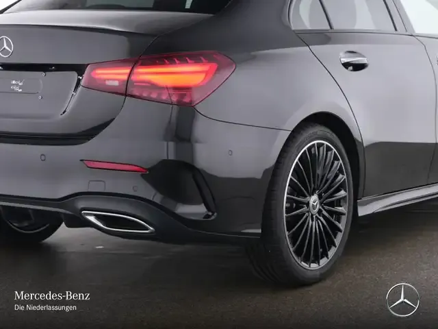 Mercedes-Benz A 220