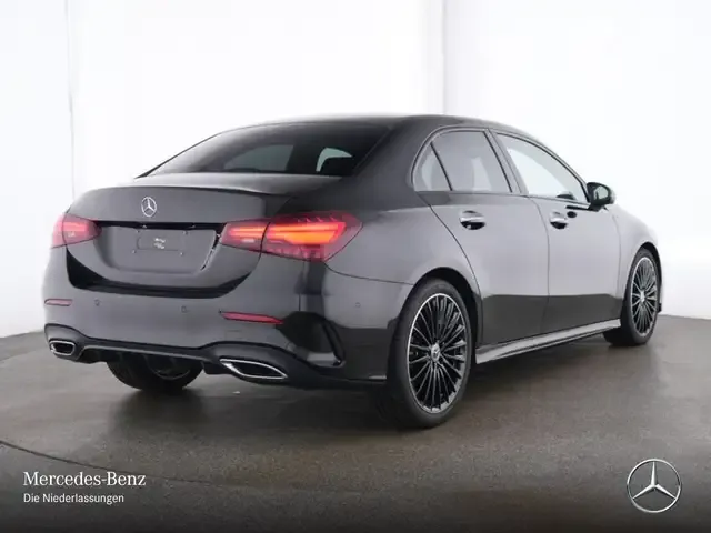 Mercedes-Benz A 220